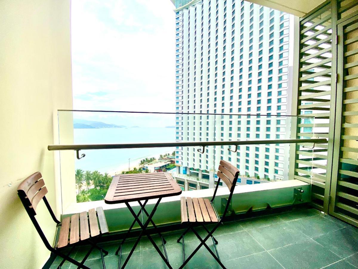 Sea View Luxury - Apartments Nha Trang Esterno foto