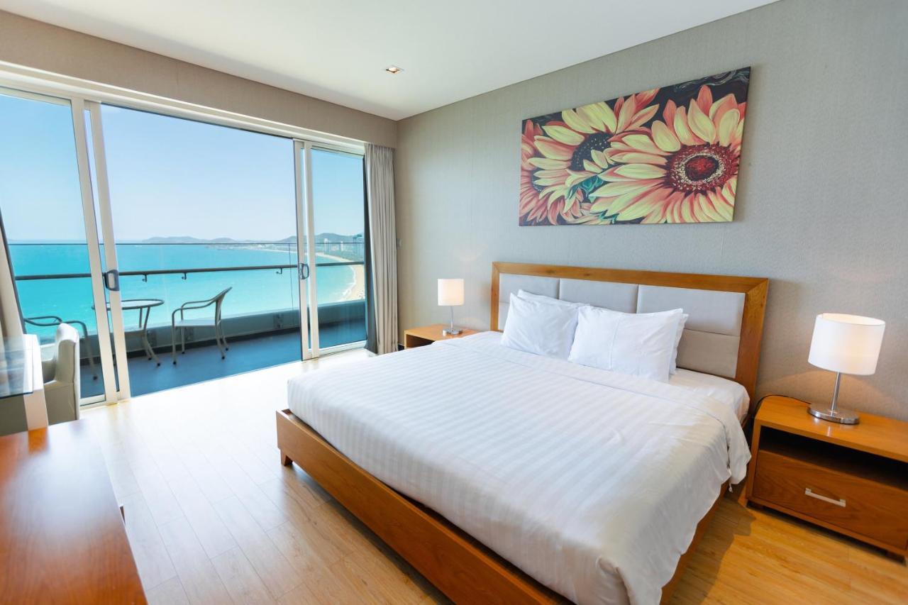 Sea View Luxury - Apartments Nha Trang Esterno foto