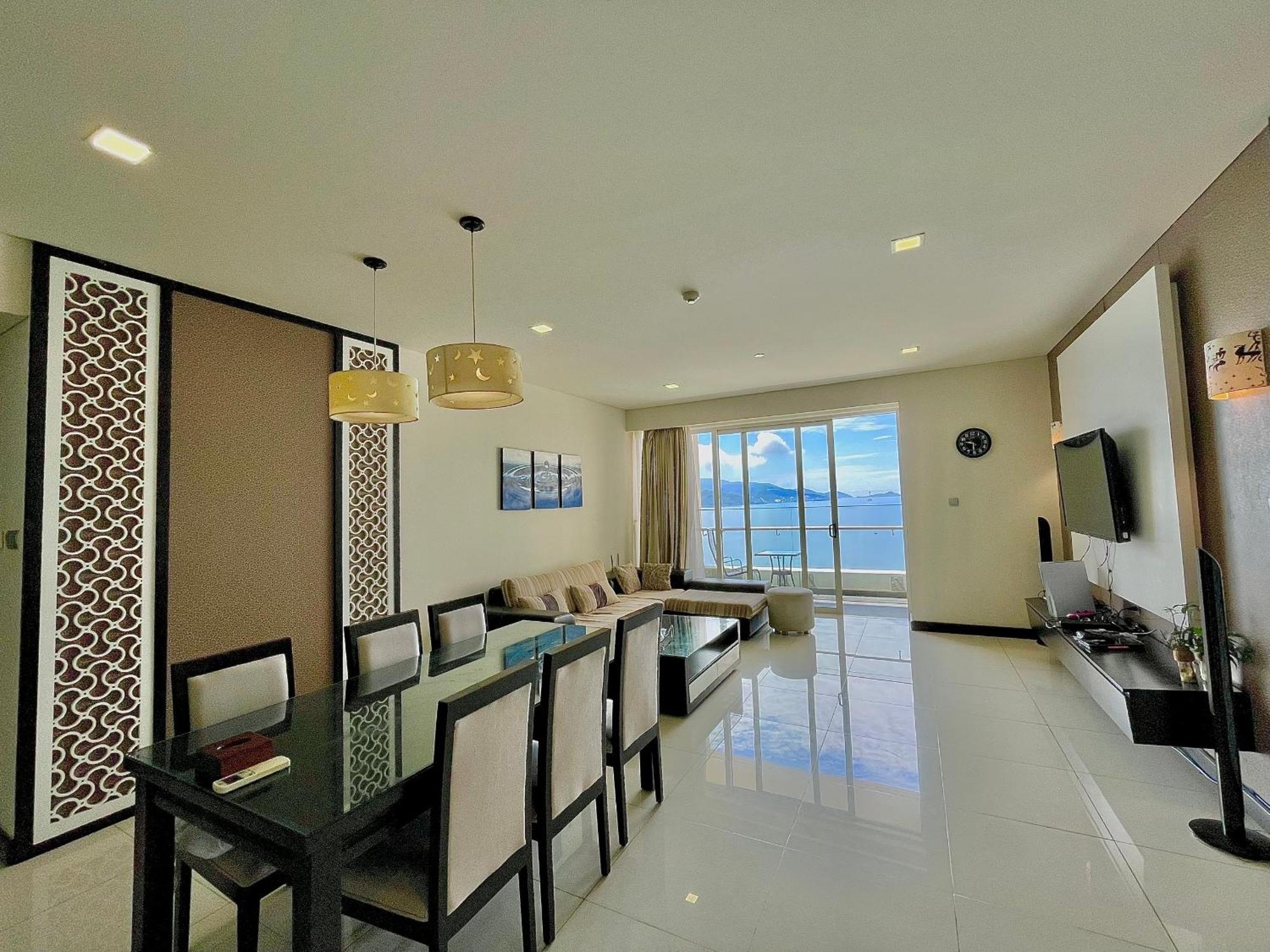 Sea View Luxury - Apartments Nha Trang Esterno foto