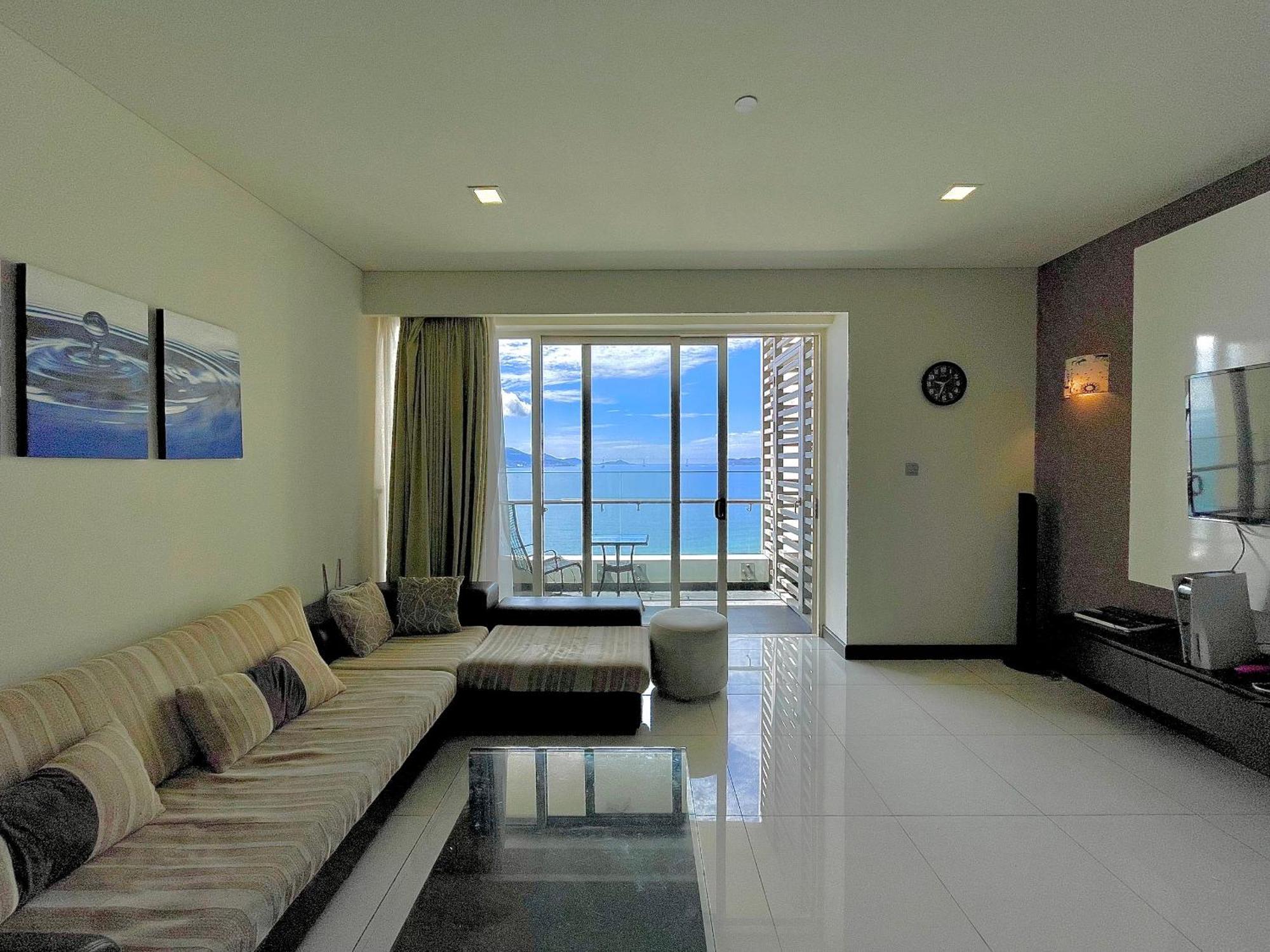 Sea View Luxury - Apartments Nha Trang Esterno foto